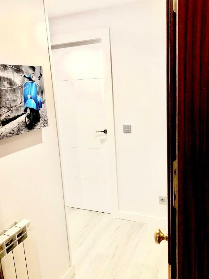 W W W Goyahospitales Es Bajo B Apartment Leon Exterior photo