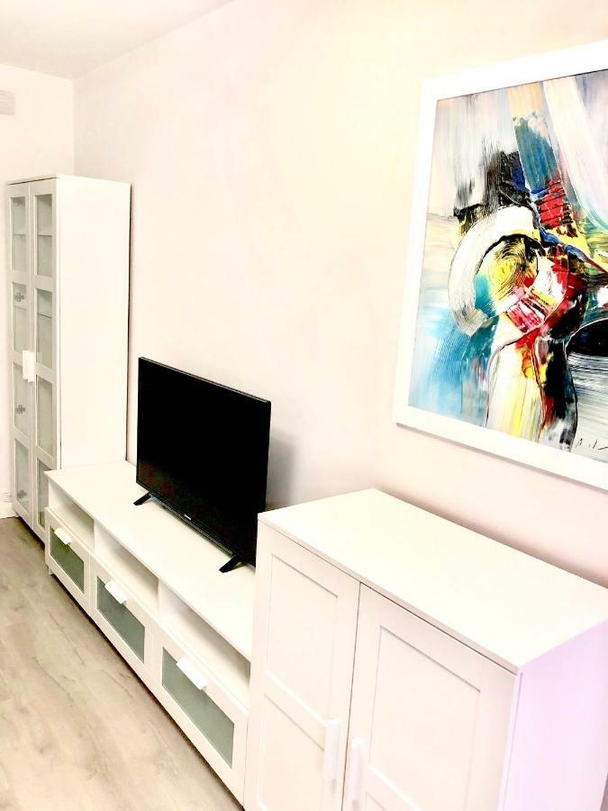 W W W Goyahospitales Es Bajo B Apartment Leon Exterior photo